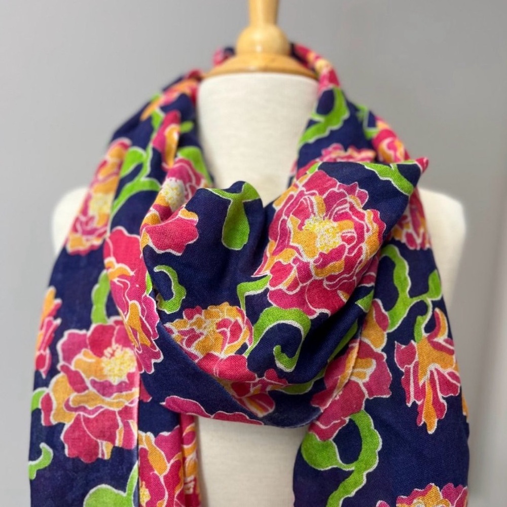 Lilly Pulitzer Silk/Cashmere pristine Vibrant Floral Scarf